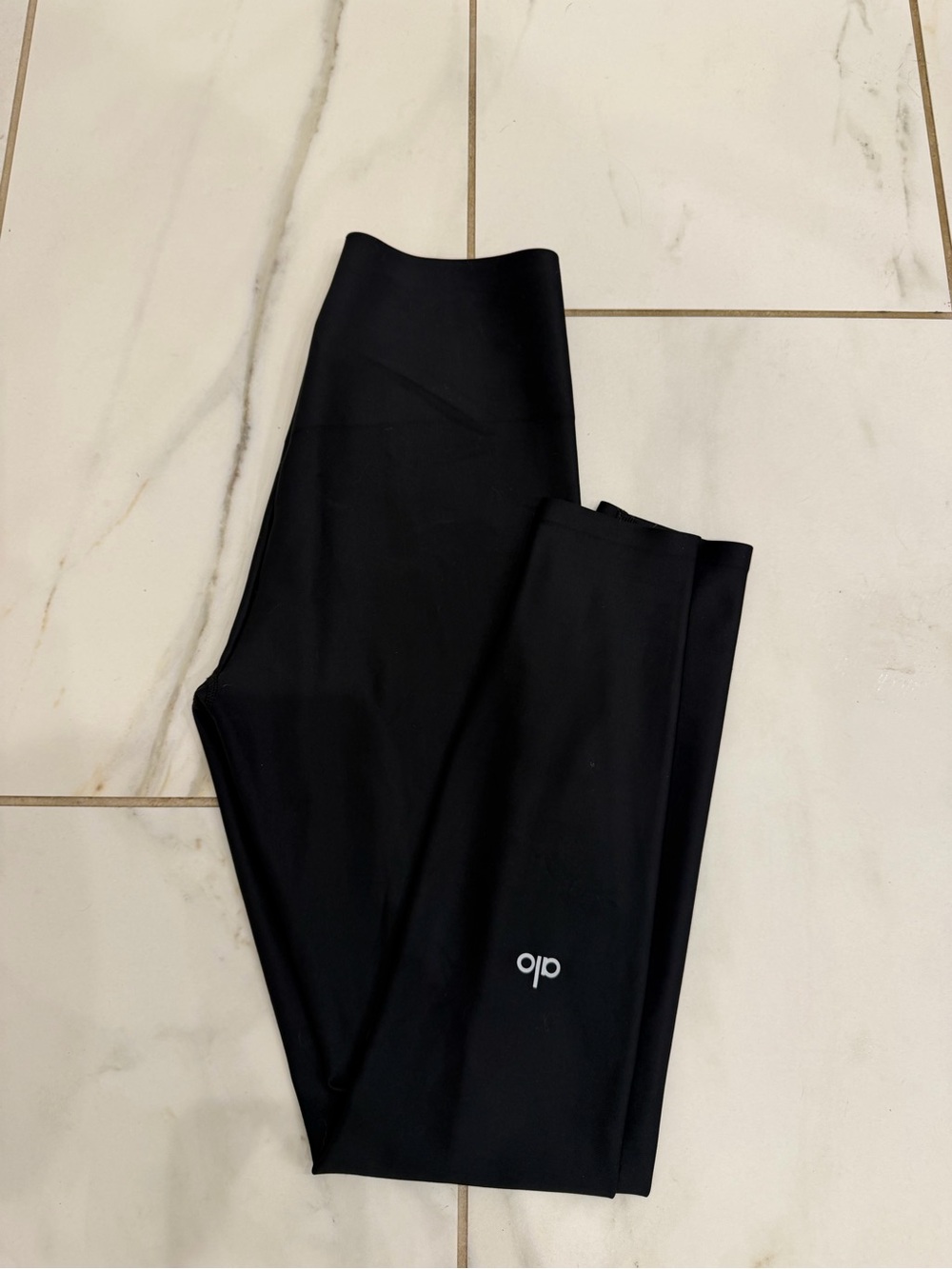 Like New Alo Airlift High-Waist Sleek Leggings